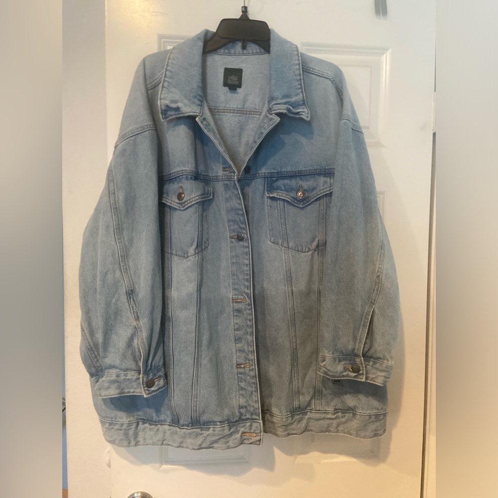 Light Blue Denim Jacket - Casual Women's Oversized Jean Coat